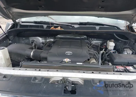 2019 Toyota Tundra 1794 5.7L V8 из США, поврежденный, VIN 5TFAY5F10KX846391